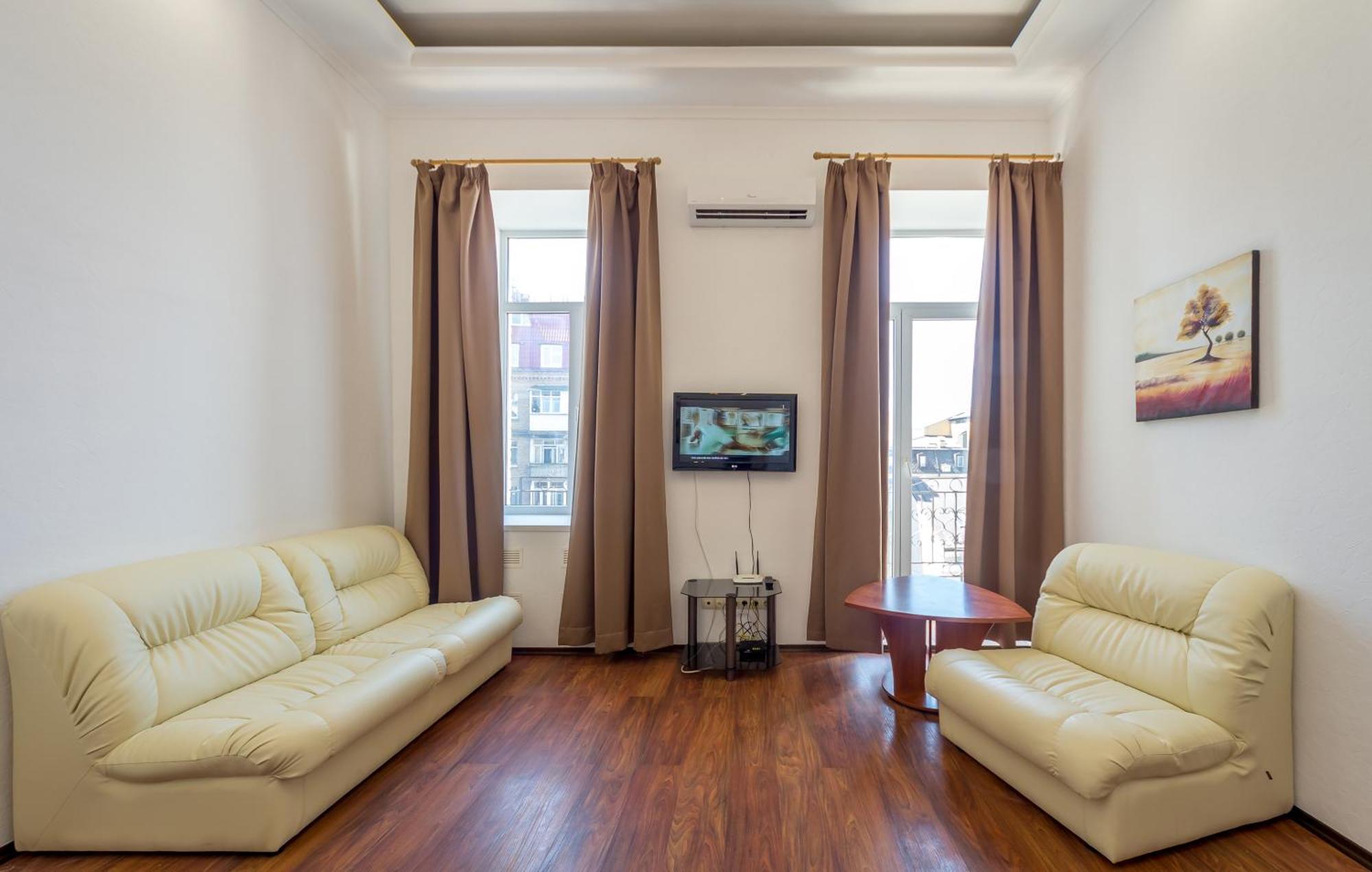 Central Apartments 基輔 外观 照片