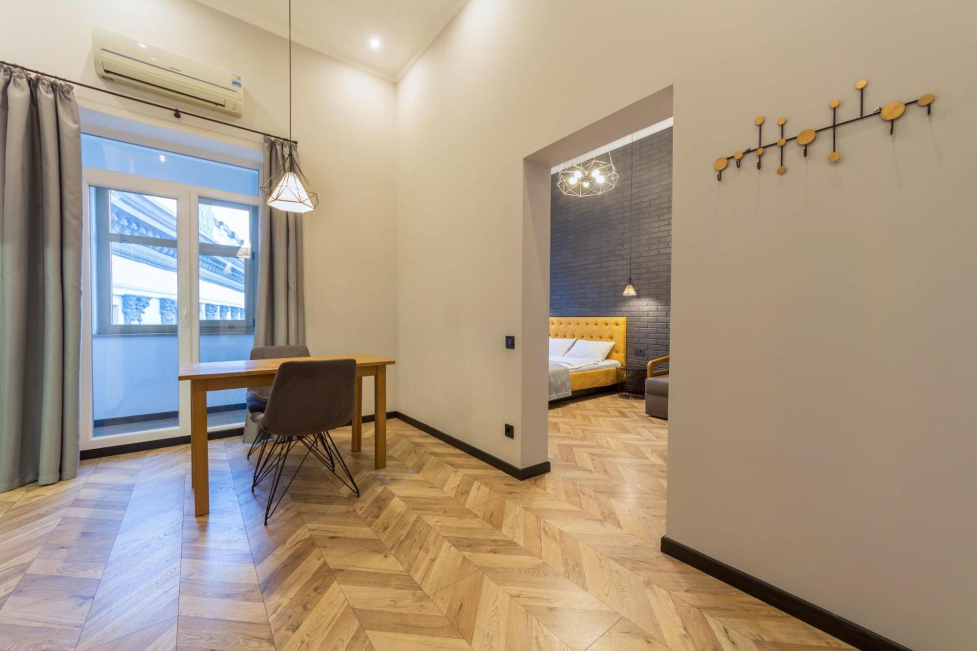 Central Apartments 基輔 外观 照片